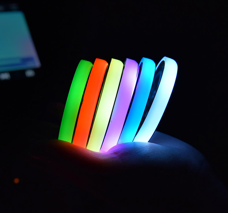 Posavasos LED RGB para Coche - 7 Colores, Carga Solar y USB -Posavasos LED RGB Coche 7 Colores - Carga Solar y USB | Veloxa