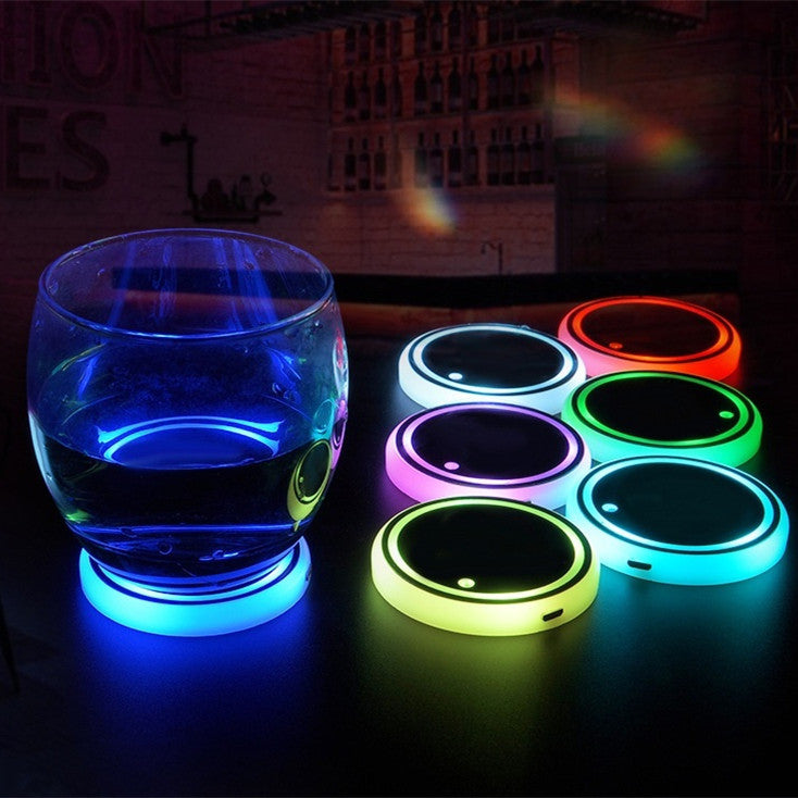 Posavasos LED inteligentes RGB para coche con sensor de luz y vibración decoración interior. www.veloxashop.com